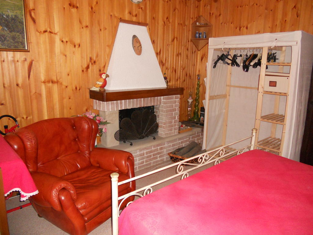 B&B Pervinca Rocca Grimalda Værelse billede